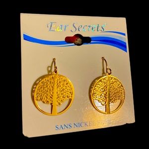 BRAND NEW EARRINGS (Nickel free) Tree of life